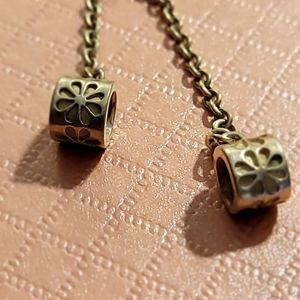 Pandora Daisy safety chain charm